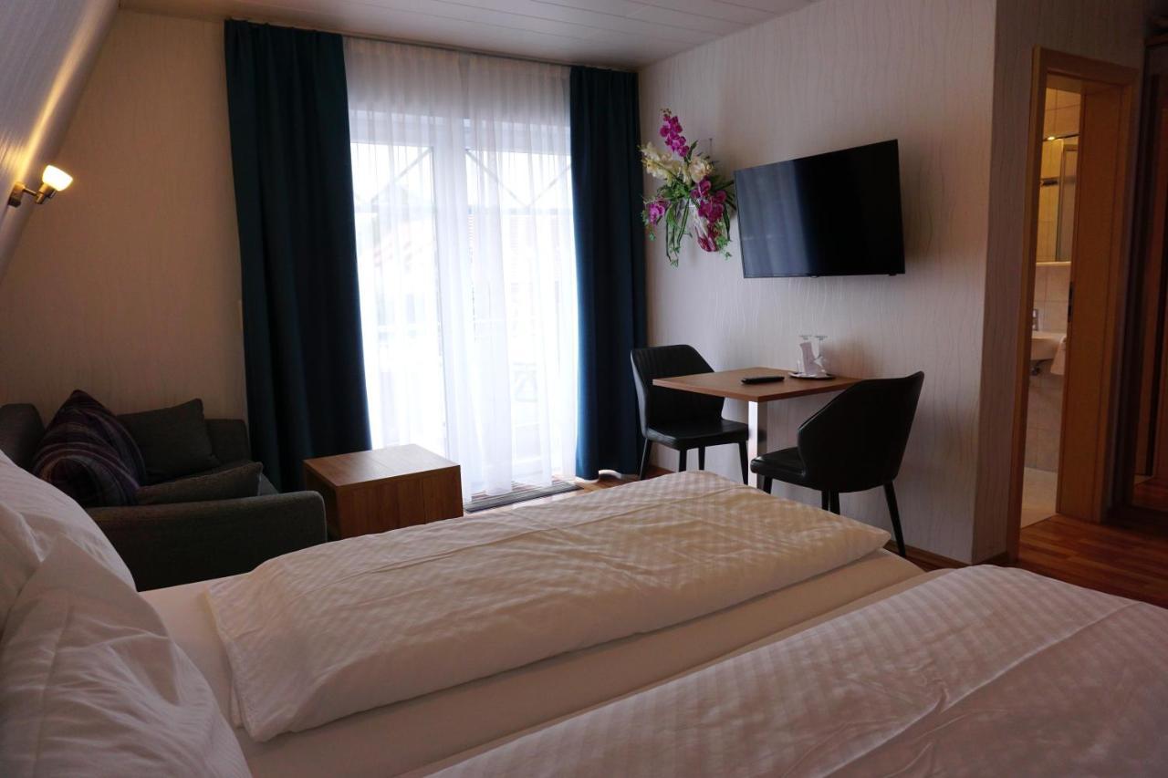 Hotel Pension Julia Norddeich  Ngoại thất bức ảnh